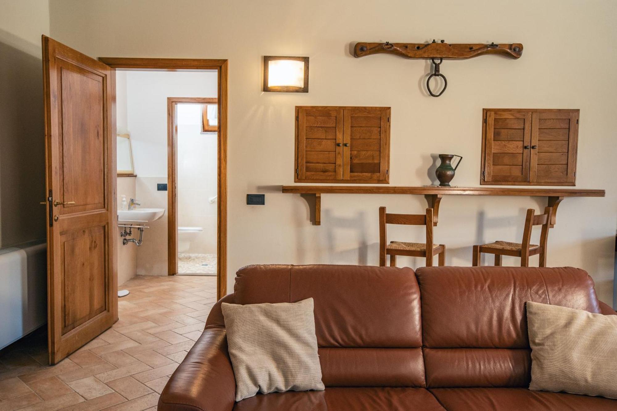 Cerqua Rosara Residence Valtopina Cameră foto